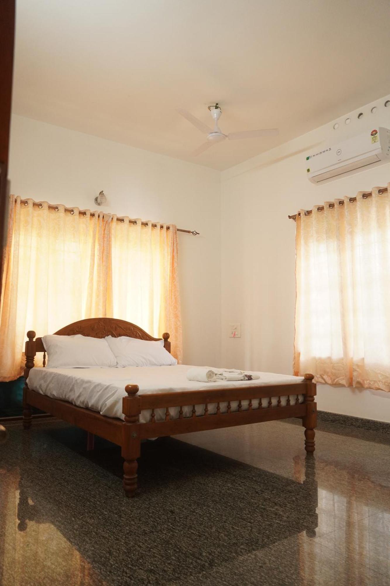 Joby Homestay Kadamakudy Kochi Eksteriør billede